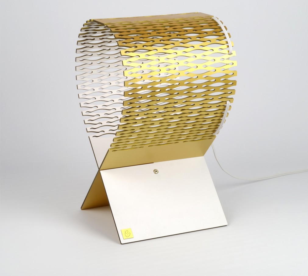 table lamp in wood and gold