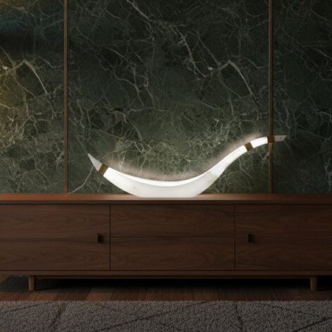 Side profile of the Cygnus modern lamp showing fluid swan-like lines.