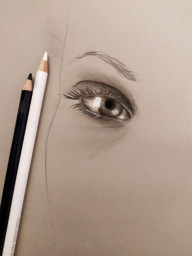 pencil-sketch-of-a-woman-eye-3.jpg